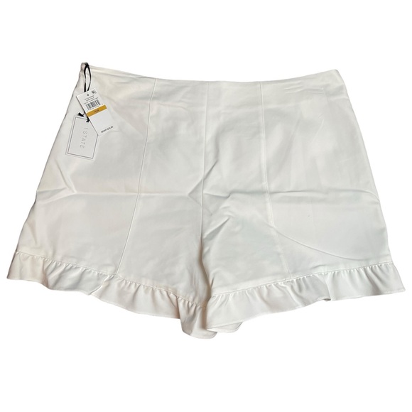 1. STATE Ruffle Hem Flat Front Short New Ivory NWT 16W - Picture 9 of 12